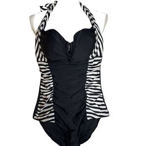 Forever21 Plus Black and White Striped Halter Swimsuit XL NWT